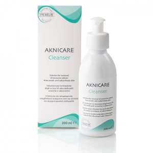 8023628900288 aknicare cleanser 200ml 600x600 1